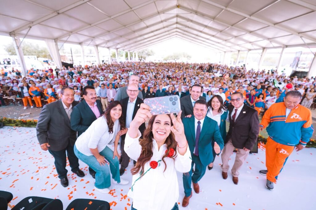 Vienen más obras y acciones para Cuerámaro: Gobernadora