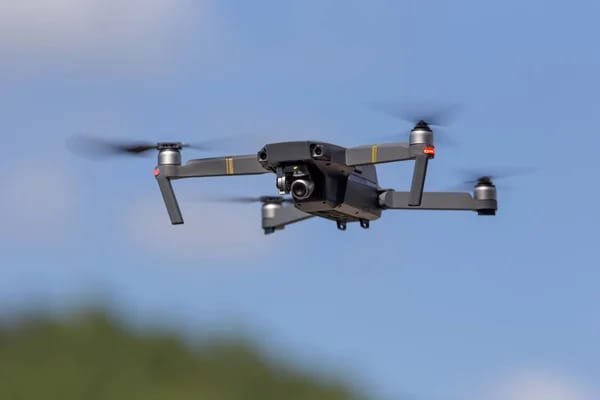 Hasta 18 años por usar drones en robos, plantea Morena en Edomex