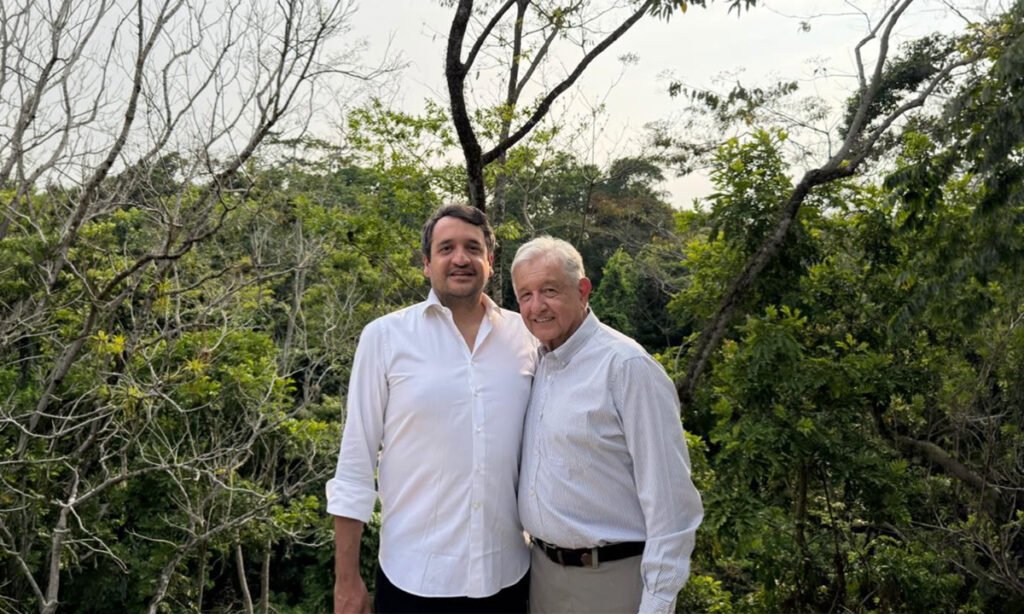 EU revocó la VISA al hijo de AMLO, Andrés Manuel López Beltrán. En Carta enviada a Donald Trump argumento una medida "politiquera". 